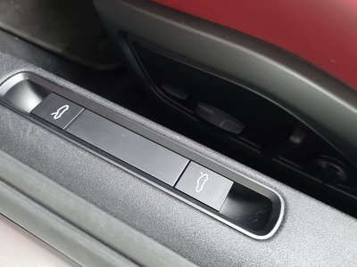 صورة مصغرة 19 لـ 2020 Porsche 911
