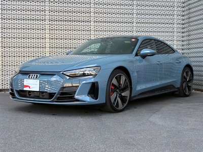 AUDI E-TRON GT QUATTRO - 5