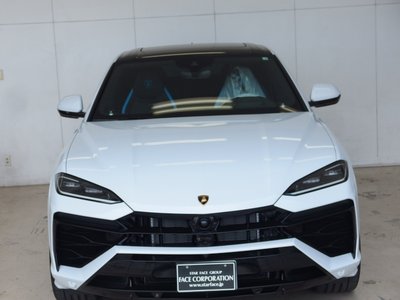 LAMBORGHINI URUS - 3