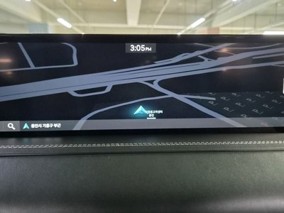 2022 Genesis GV80 thumbnail 11