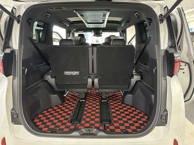 TOYOTA ALPHARD - 10