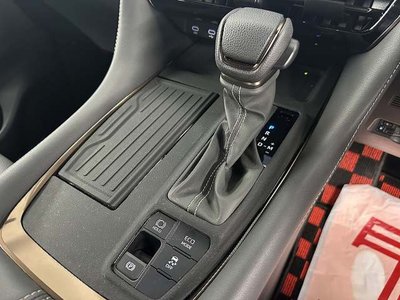 صورة مصغرة 46 لـ 2024 Toyota ALPHARD