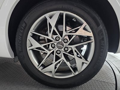صورة 8 لـ 2022 Genesis GV70