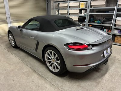 صورة 8 لـ 2020 Porsche 718
