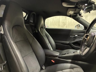 صورة مصغرة 16 لـ 2020 Porsche 718