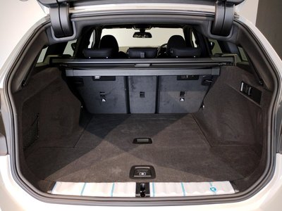 صورة مصغرة 44 لـ 2025 BMW 3 SERIES TOURING