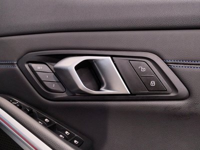 صورة مصغرة 57 لـ 2025 BMW 3 SERIES TOURING