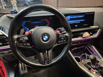 صورة 7 لـ 2023 BMW XM