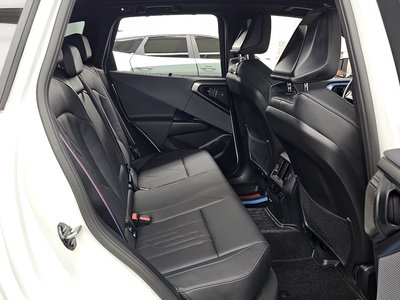 2025 BMW X3 缩略图 12