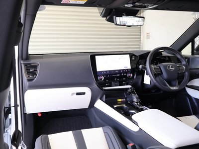 LEXUS NX - 3