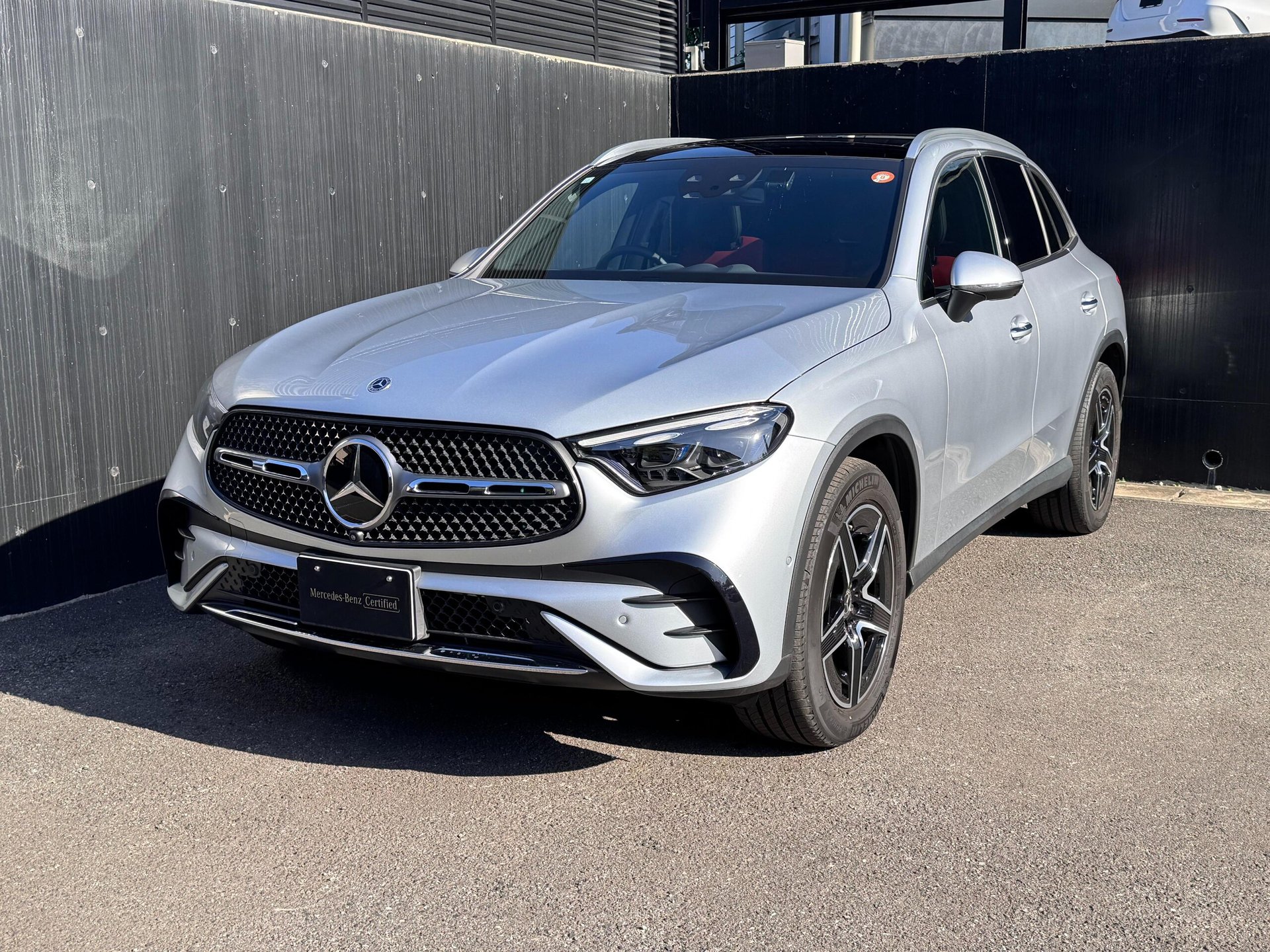 MERCEDES-BENZ GLC - View 1