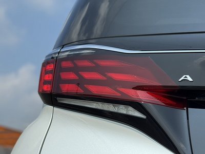 2024 Toyota ALPHARD 缩略图 39