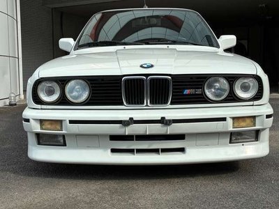 صورة 6 لـ 1990 BMW M3