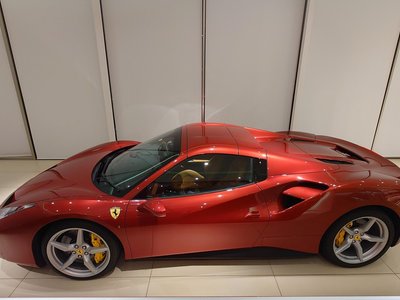 2019 Ferrari 488 SPIDER photo 9