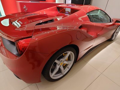 2019 Ferrari 488 SPIDER photo 14