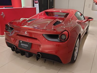 2019 Ferrari 488 SPIDER photo 13