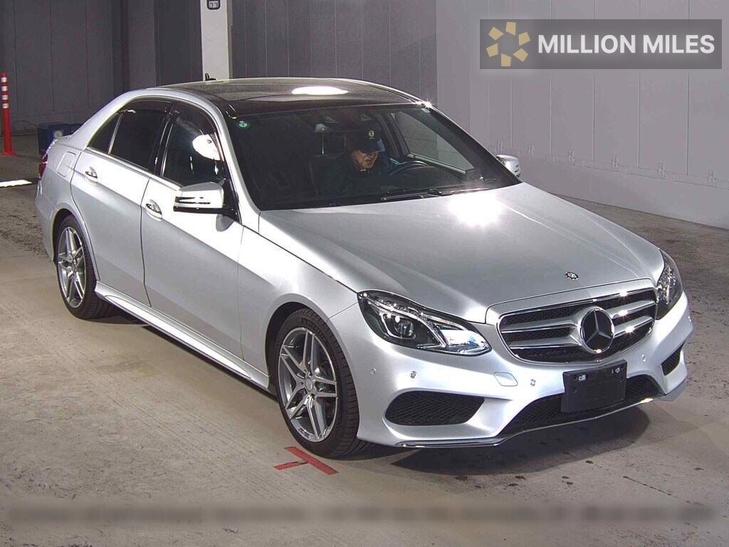 MERCEDES-BENZ E-CLASS - View 1