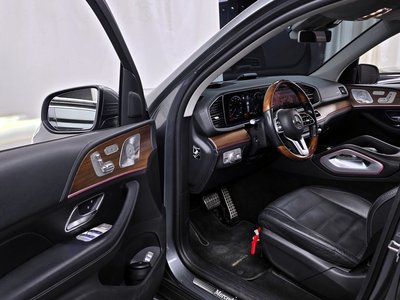 MERCEDES-BENZ GLS - 10