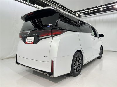 صورة 7 لـ 2025 Toyota VELLFIRE