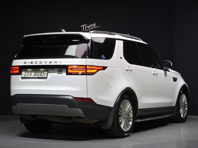 LAND ROVER DISCOVERY - 4