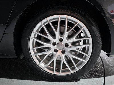 AUDI A6 - 6
