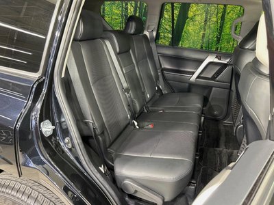 TOYOTA LAND CRUISER PRADO - 9