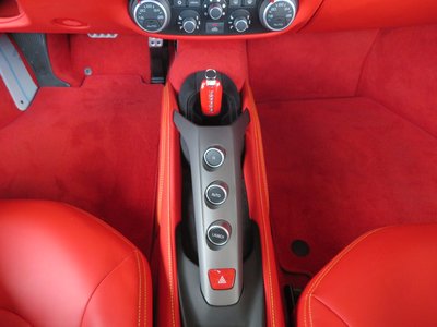 2017 FERRARI 488 SPIDER — миниатюра 25