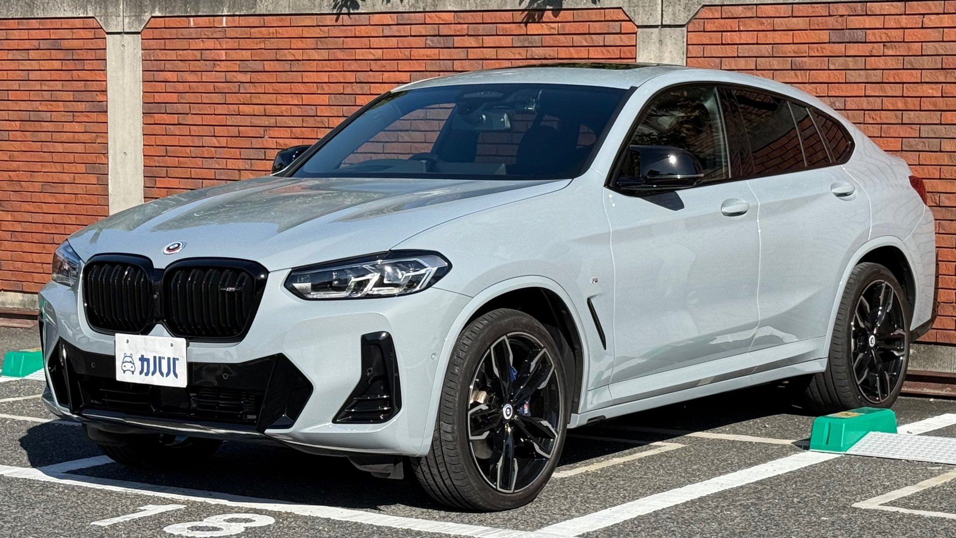 BMW X4 M40I - View 1