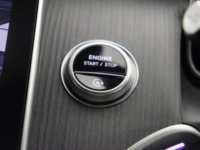 2025 Mercedes-BENZ GLC 缩略图 13
