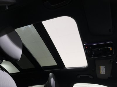 2025 Mercedes-BENZ GLC 缩略图 44