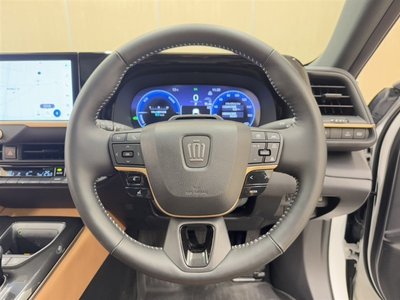 TOYOTA CROWN SPORT - 9