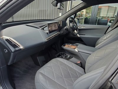 2022 BMW IX thumbnail 20