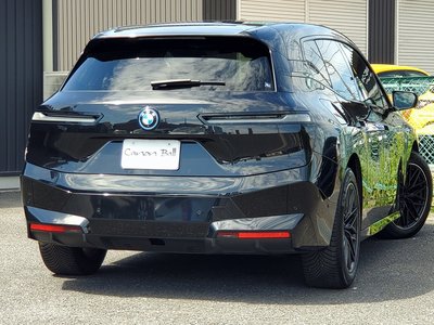 2022 BMW IX thumbnail 15