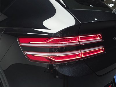 2025 Genesis GV80 photo 10