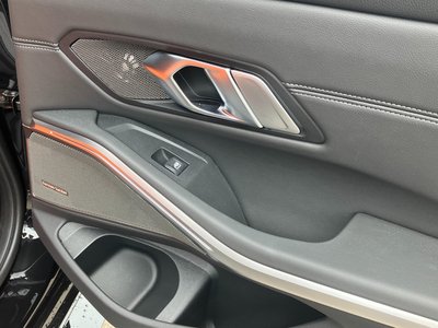 صورة مصغرة 19 لـ 2023 BMW M3 SEDAN