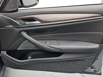2023 BMW 5 SERIES 缩略图 14