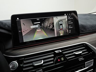 2023 BMW 5 SERIES 缩略图 22