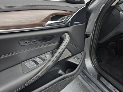 2023 BMW 5 SERIES 缩略图 30