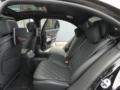 صورة 9 لـ 2024 Mercedes-BENZ S-CLASS