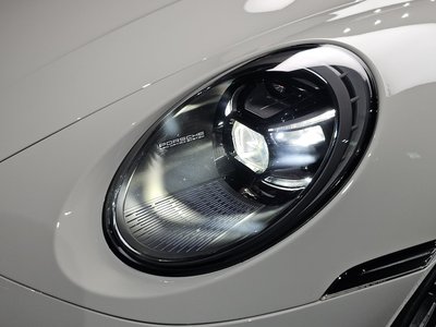 PORSCHE 911 - 9
