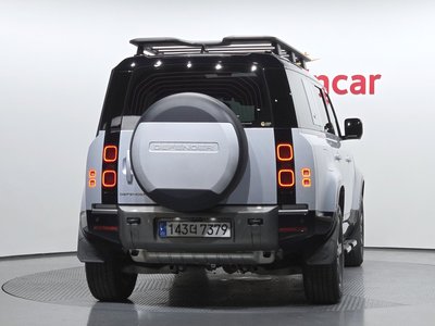 LAND ROVER DEFENDER - 3
