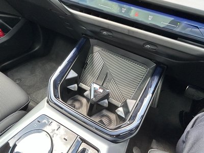 2025 BMW X3 thumbnail 89