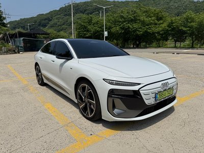 صورة 5 لـ 2025 AUDI A6 E-TRON