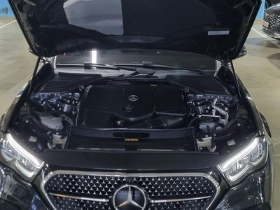 MERCEDES-BENZ E-CLASS - 7