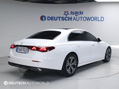 MERCEDES-BENZ E-CLASS - 5