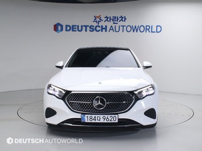 MERCEDES-BENZ E-CLASS - 2