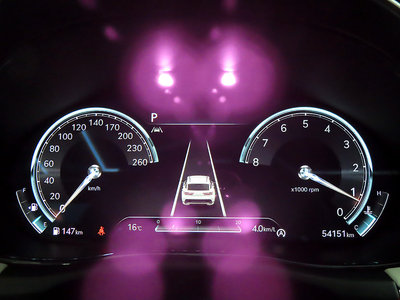 صورة 10 لـ 2024 Genesis GV70