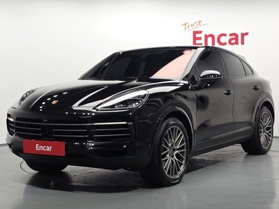 2023 Porsche CAYENNE photo 1
