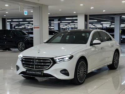 MERCEDES-BENZ E-CLASS - 1