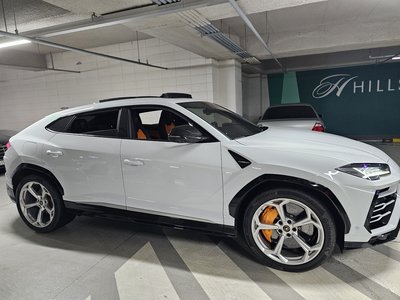 LAMBORGHINI URUS - 2
